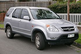 2002 Honda CR-V (RD7 MY02) Sport wagon (2015-07-09) 01.jpg